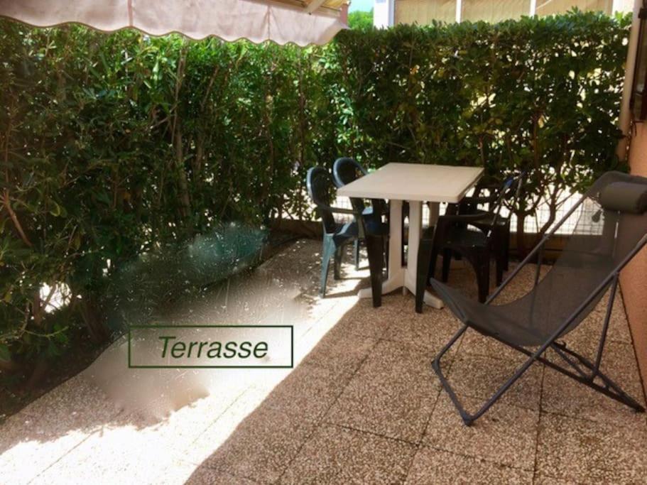 Maisonnette, 5 Pers, 500M Plage, Parking, Terrasse 阿格德 外观 照片